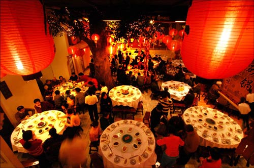 天金岡年夜飯習俗大訪查：大年三十兒，你的家鄉(xiāng)年夜飯都吃啥？