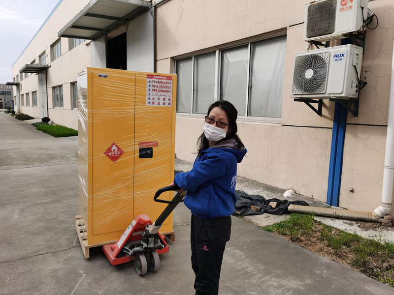 蘇州產(chǎn)安全工具柜--天金岡客戶場景