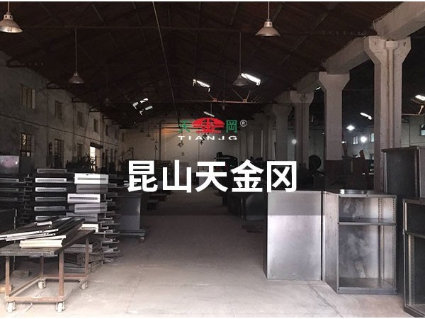 有實(shí)力，昆山這個(gè)生產(chǎn)廠家專注工位柜定制18年！